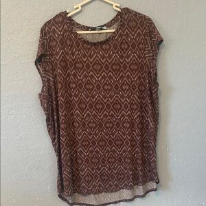 Elegant Brown Geometric Blouse